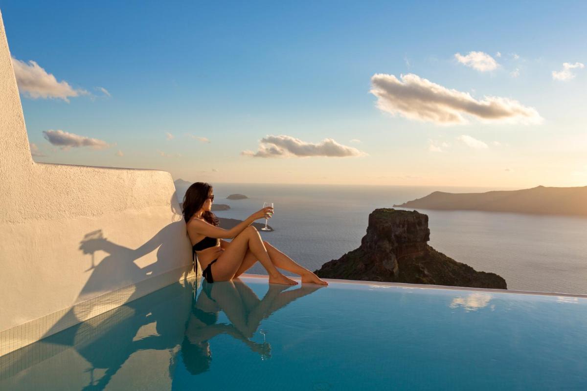 Astra Suites