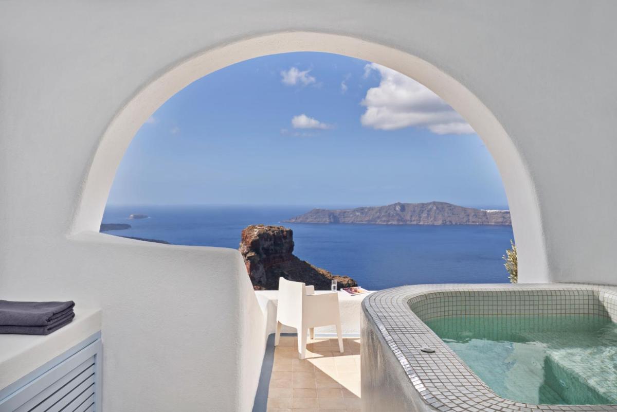 Astra Suites