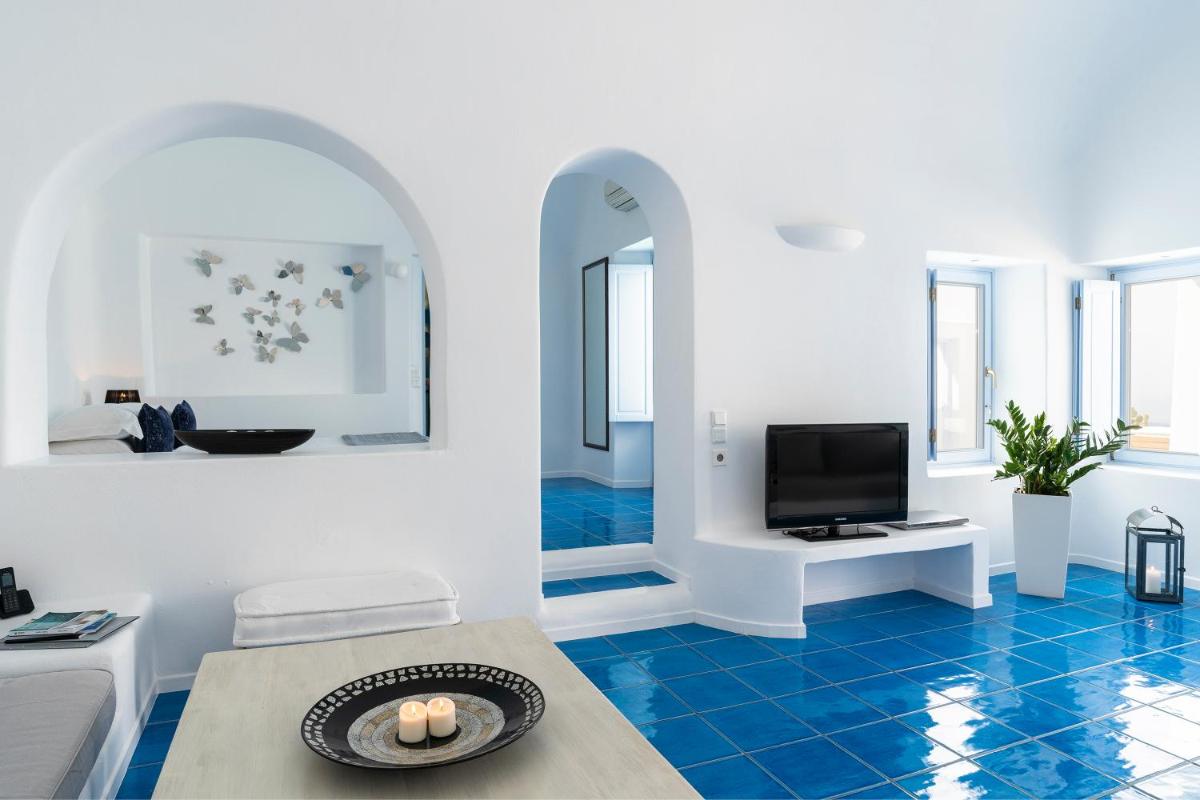 Astra Suites