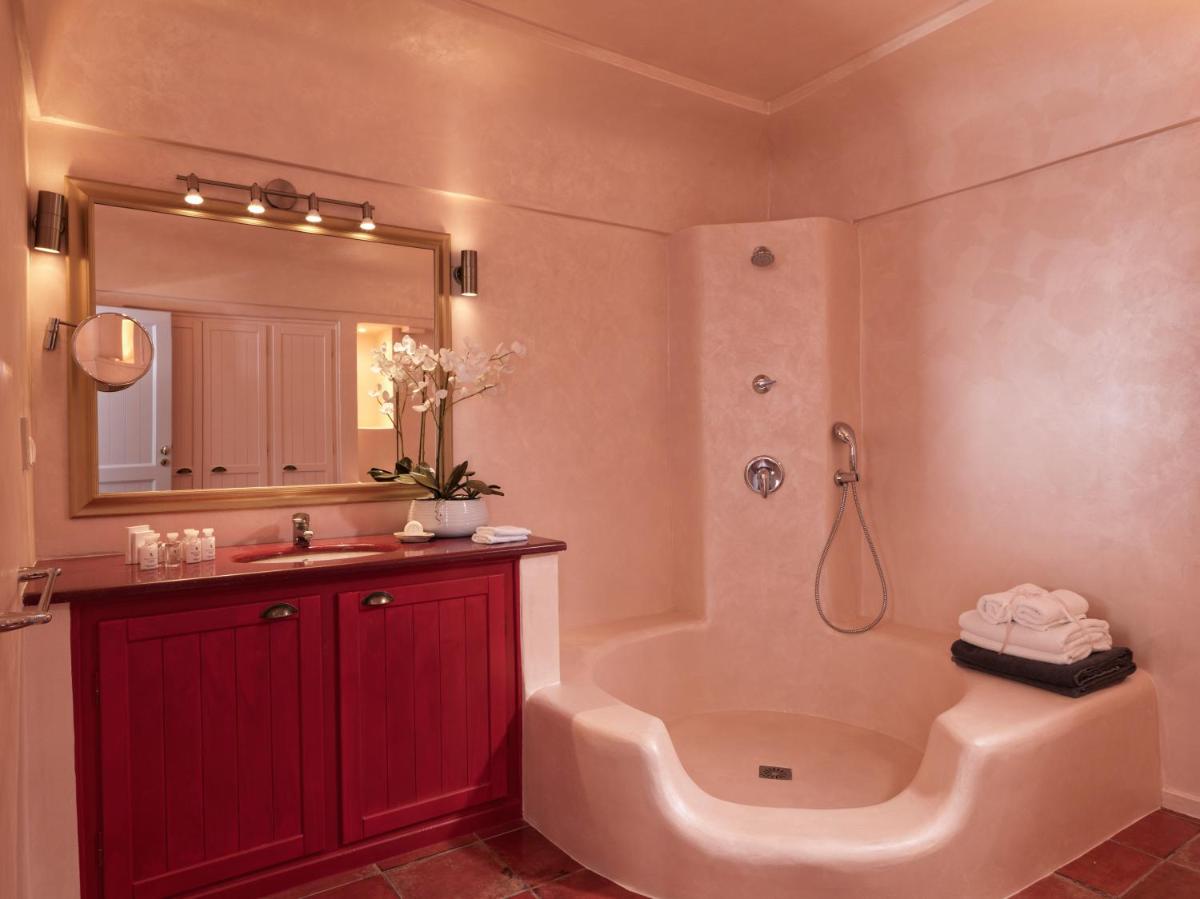 Astra Suites