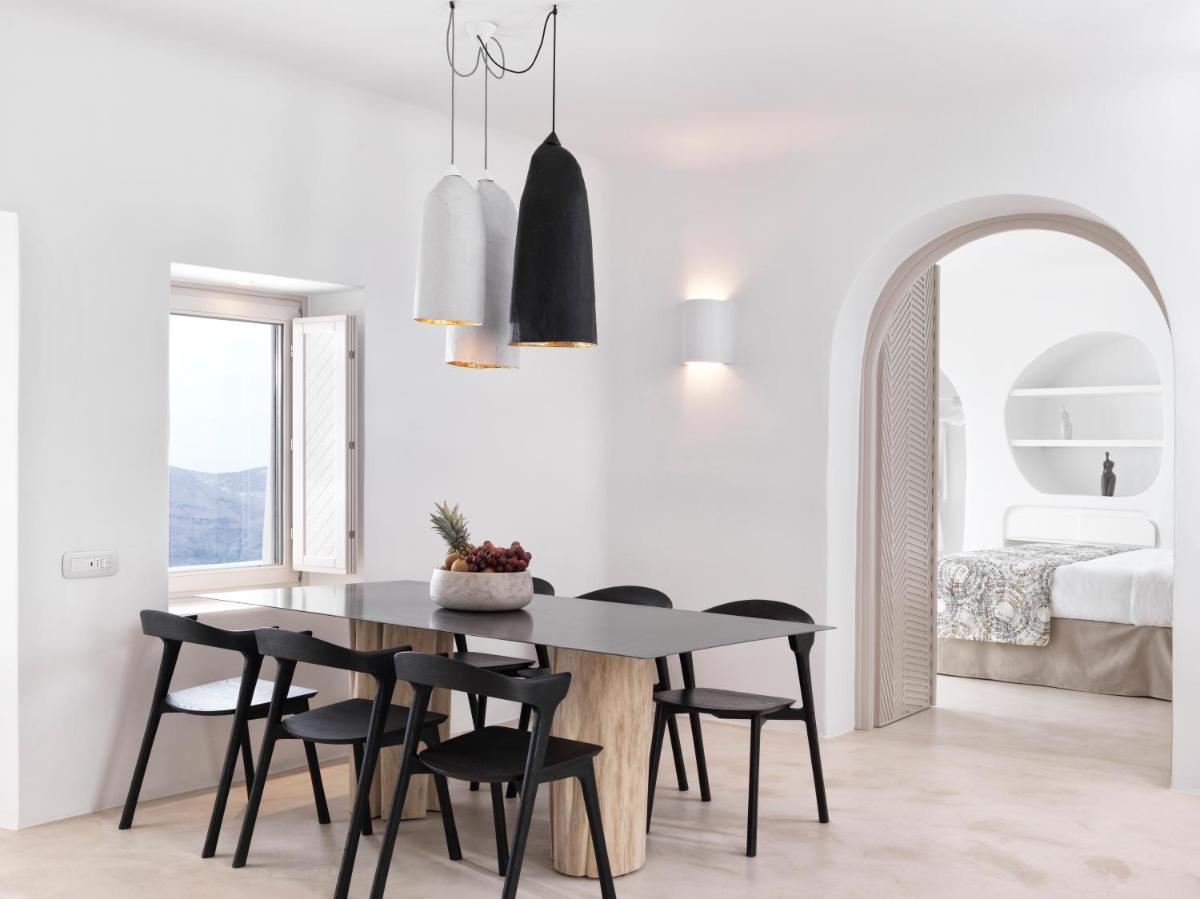 Astra Suites