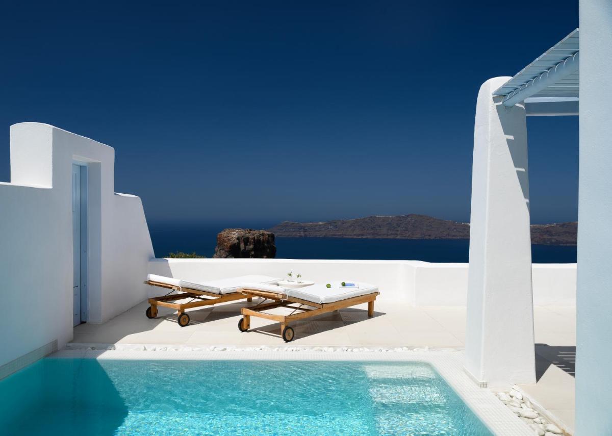 Astra Suites