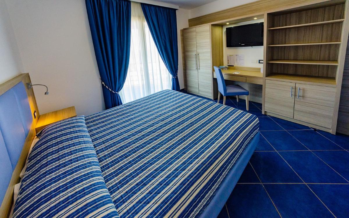 Astro Suite Hotel