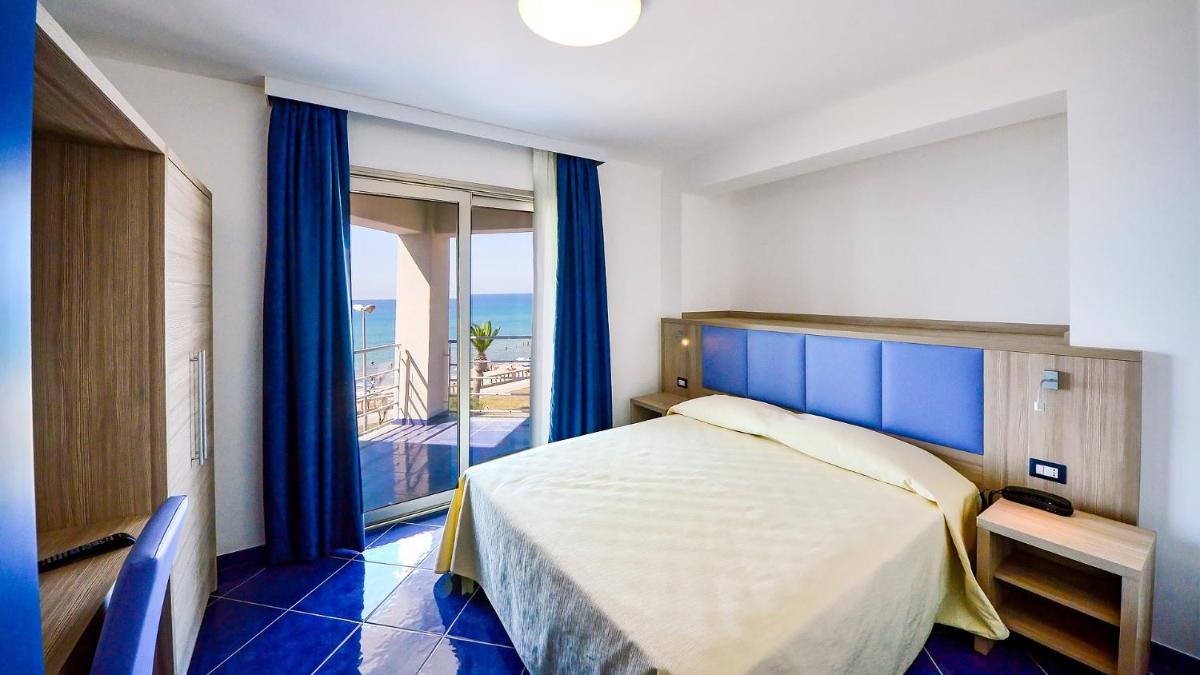 Astro Suite Hotel