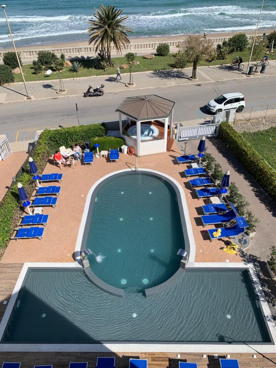 Astro Suite Hotel