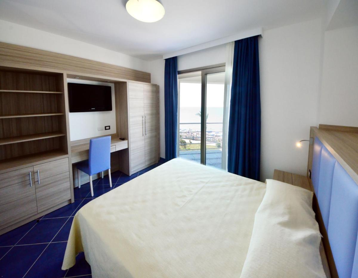 Astro Suite Hotel