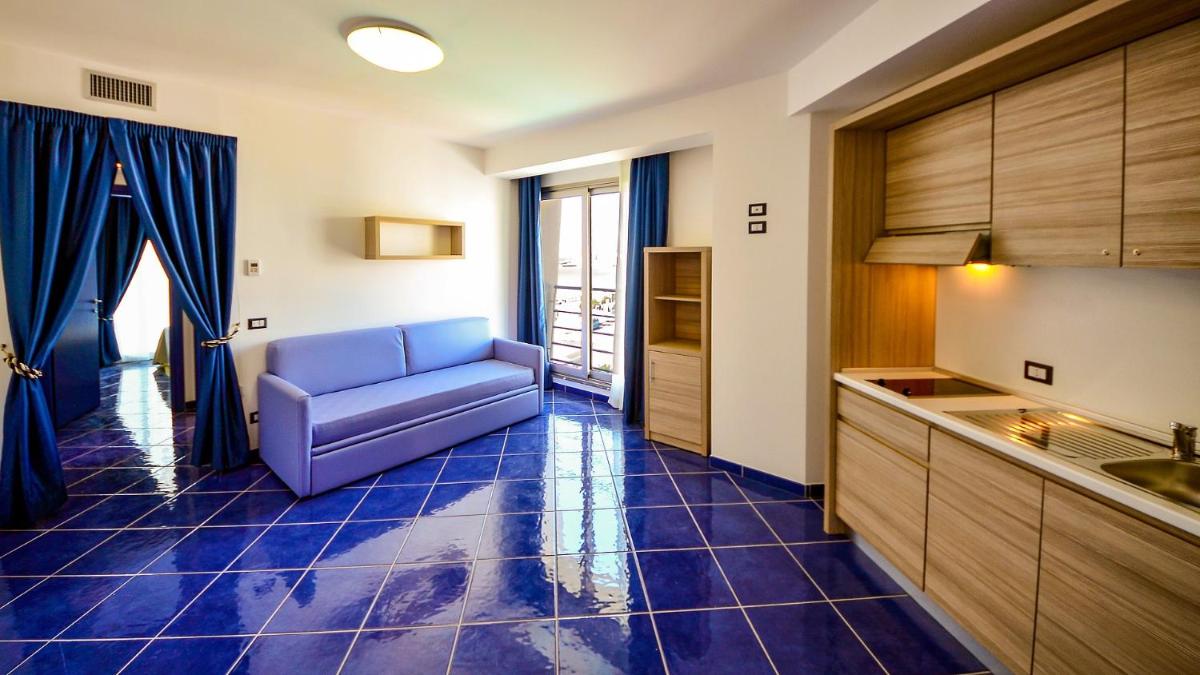 Astro Suite Hotel