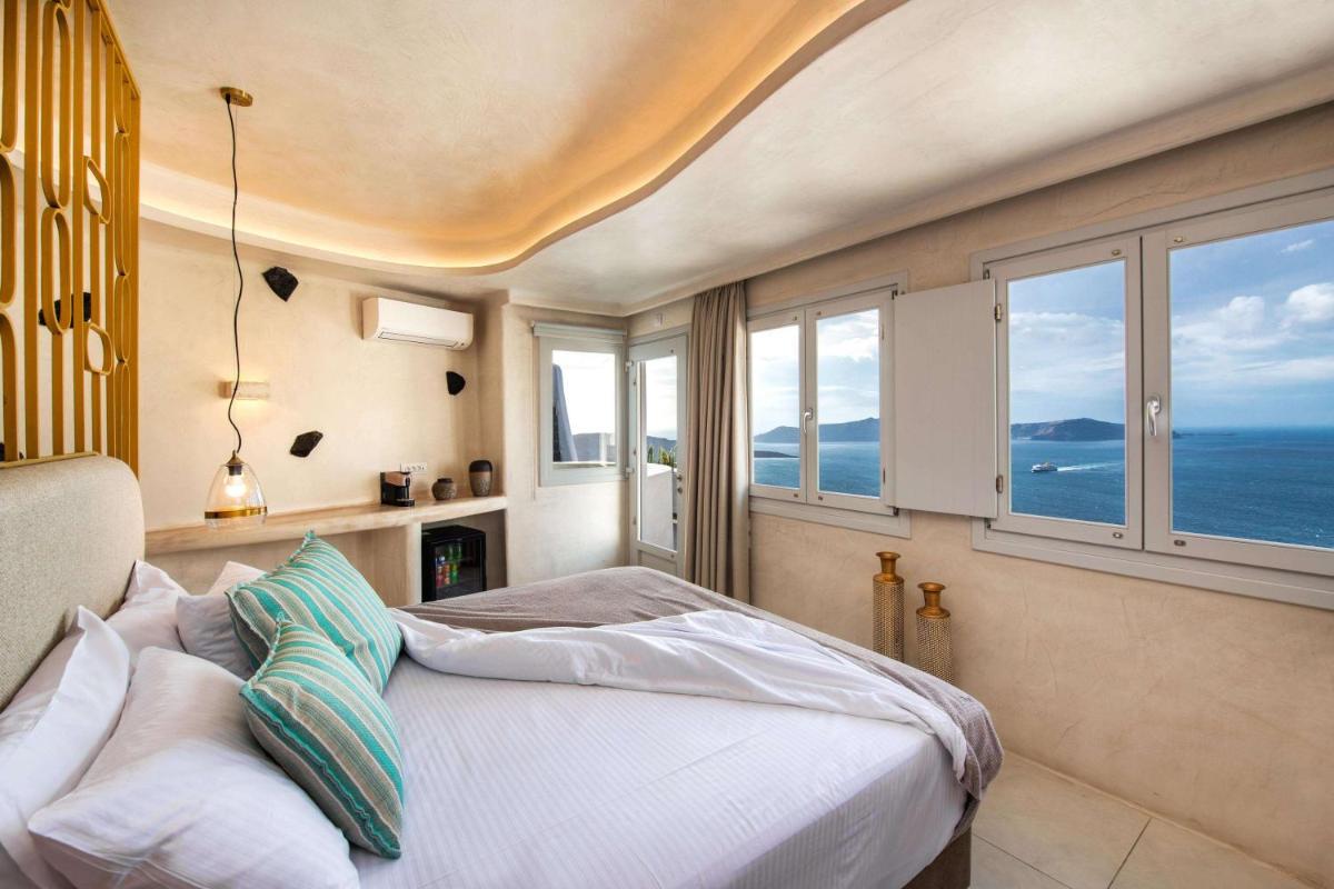 Athina Luxury Suites