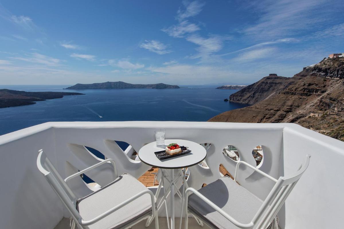 Athina Luxury Suites
