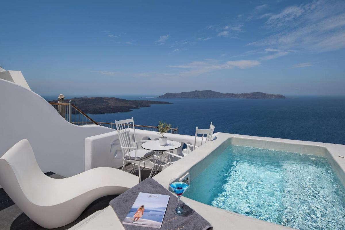 Athina Luxury Suites