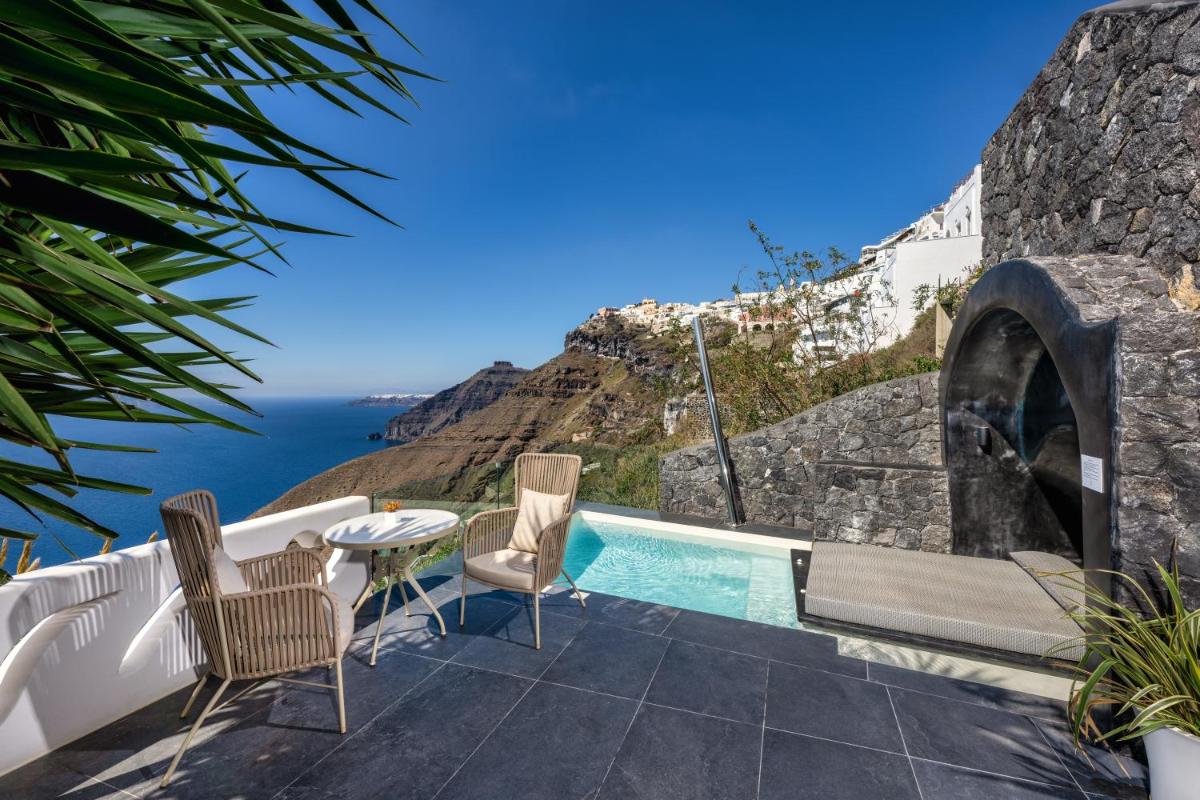 Athina Luxury Suites