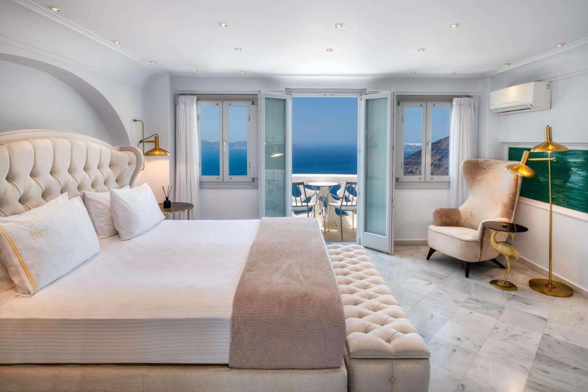 Athina Luxury Suites