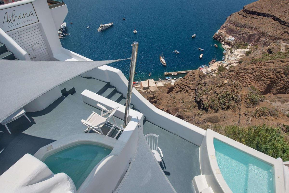 Athina Luxury Suites