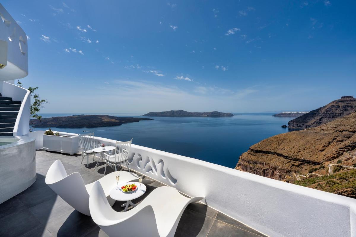 Athina Luxury Suites