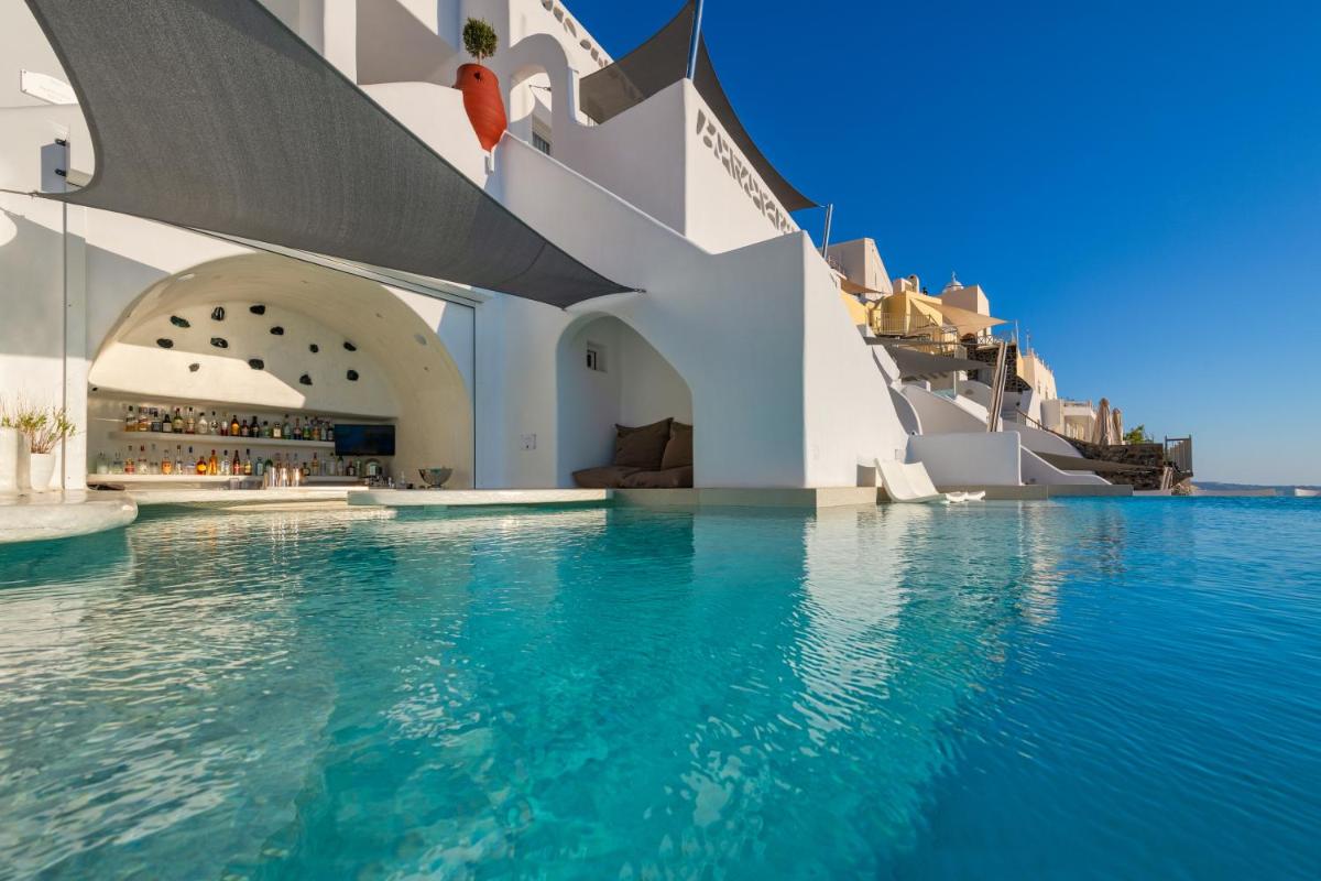 Athina Luxury Suites