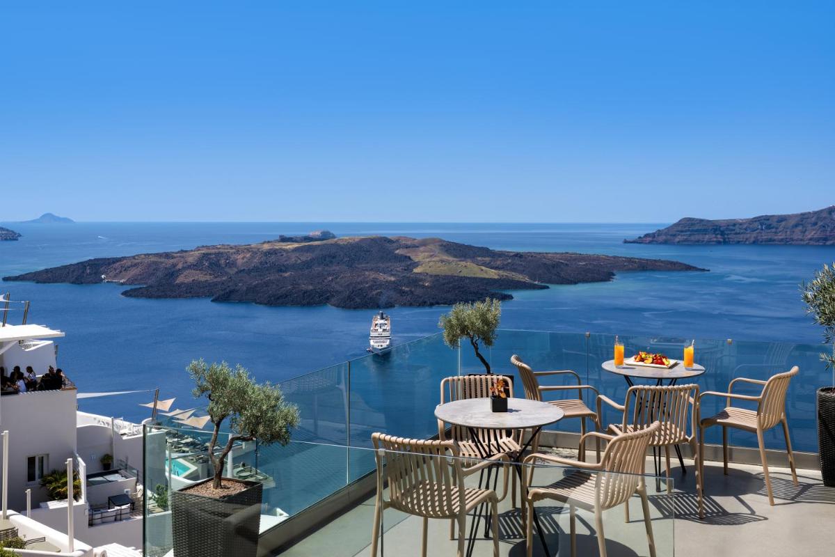 Athina Luxury Suites