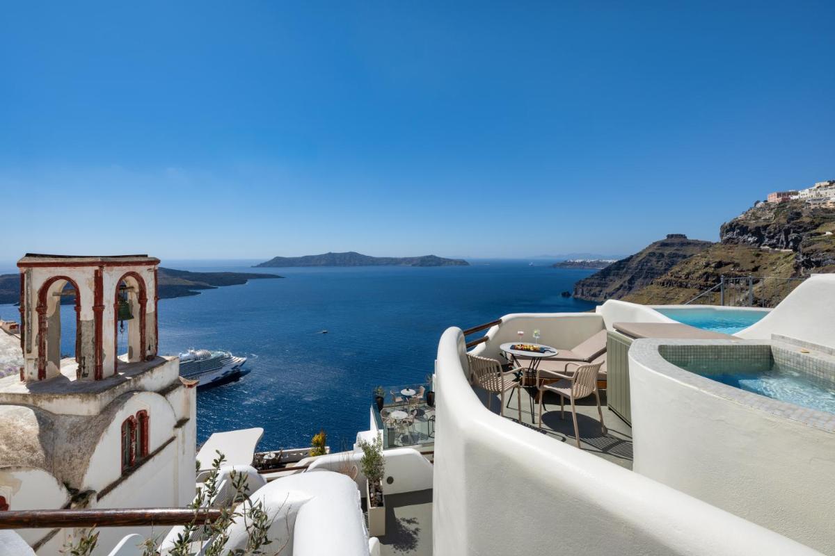 Athina Luxury Suites