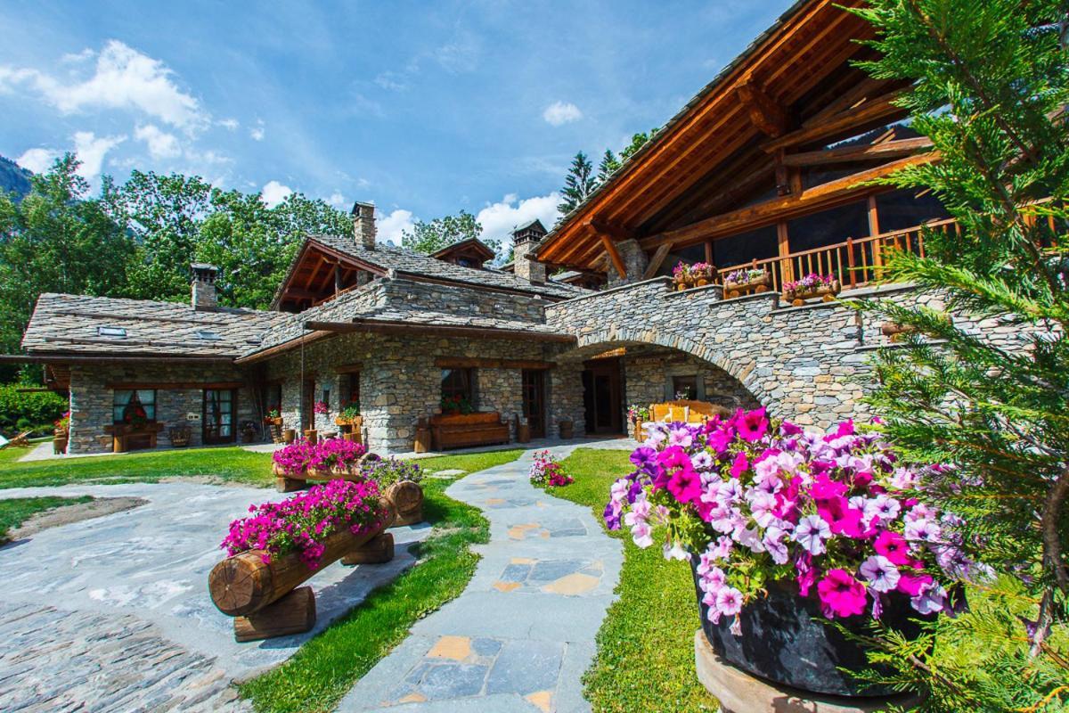Au Coeur Des Neiges Resort SPA & FREE E-BIKE