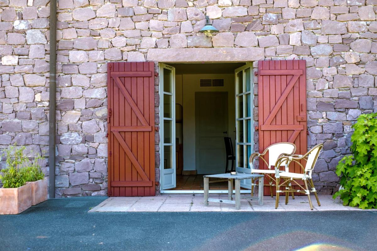 Auberge Ostapé