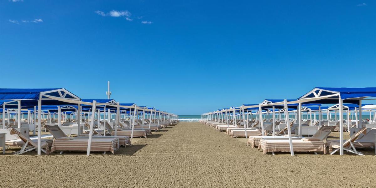 Augustus Hotel & Resort