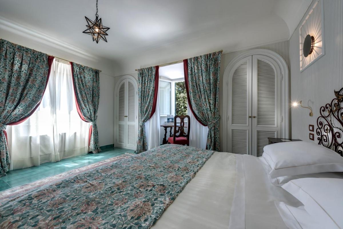 Augustus Hotel & Resort