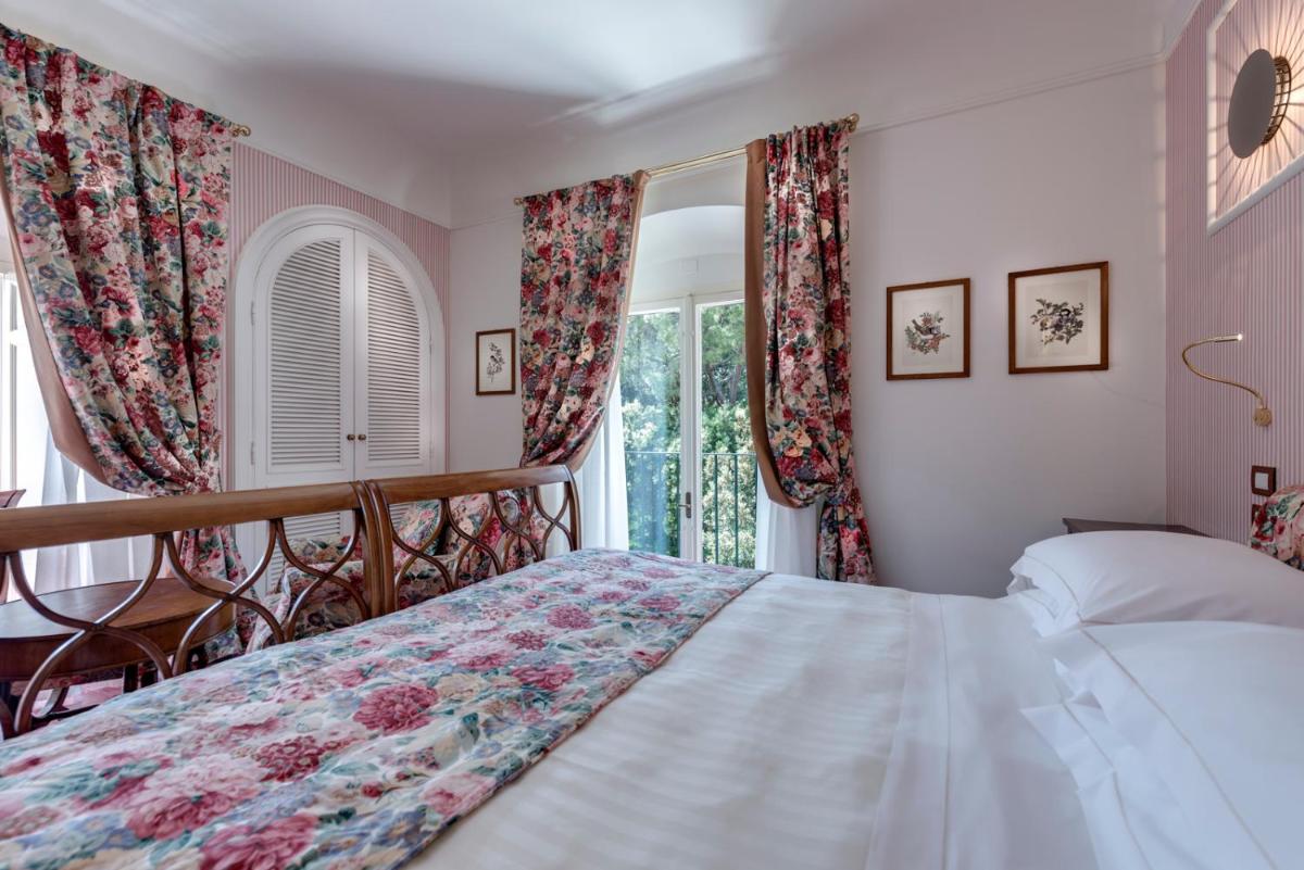 Augustus Hotel & Resort