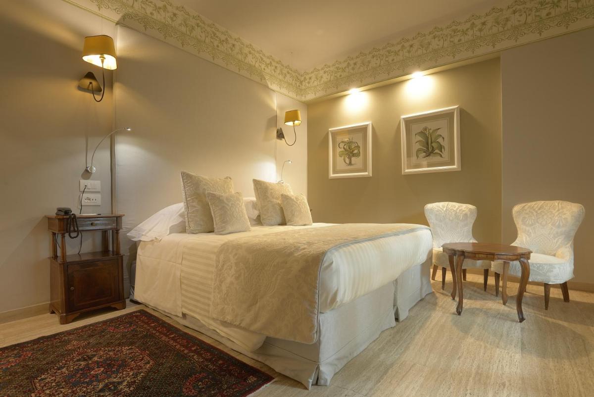 Augustus Hotel & Resort