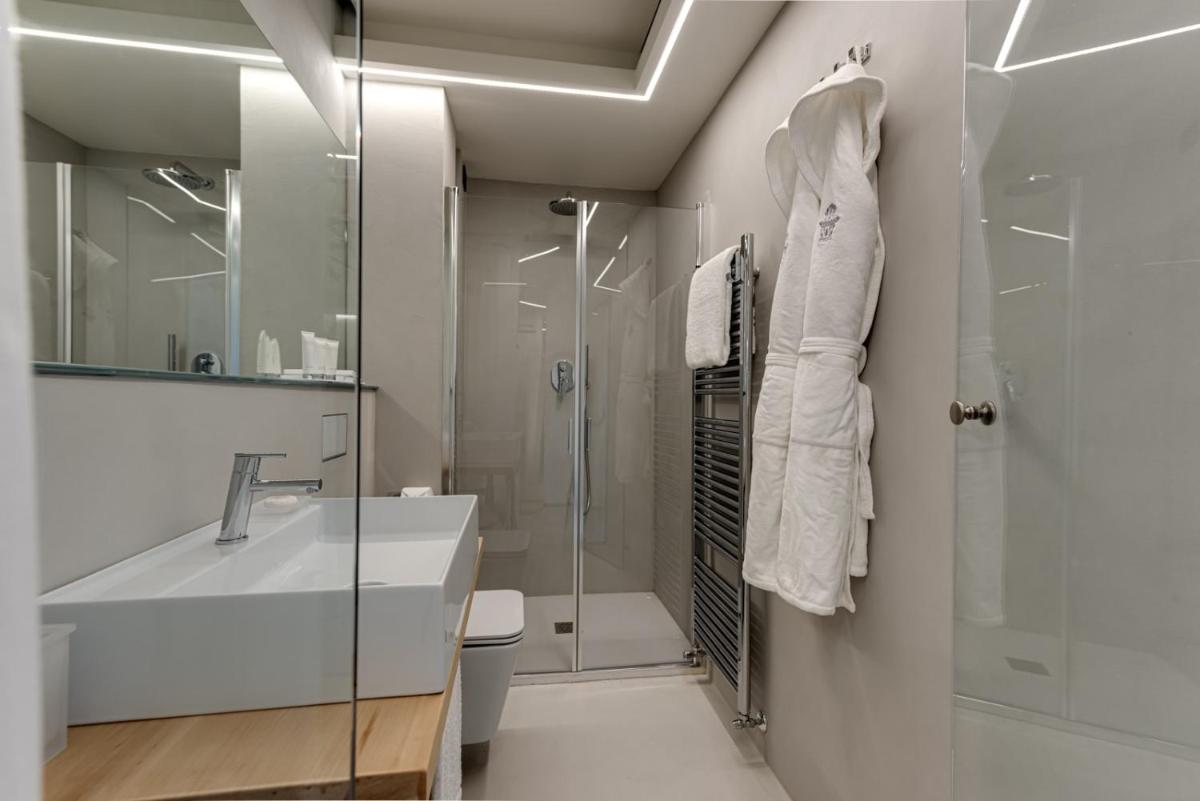 Augustus Hotel & Resort