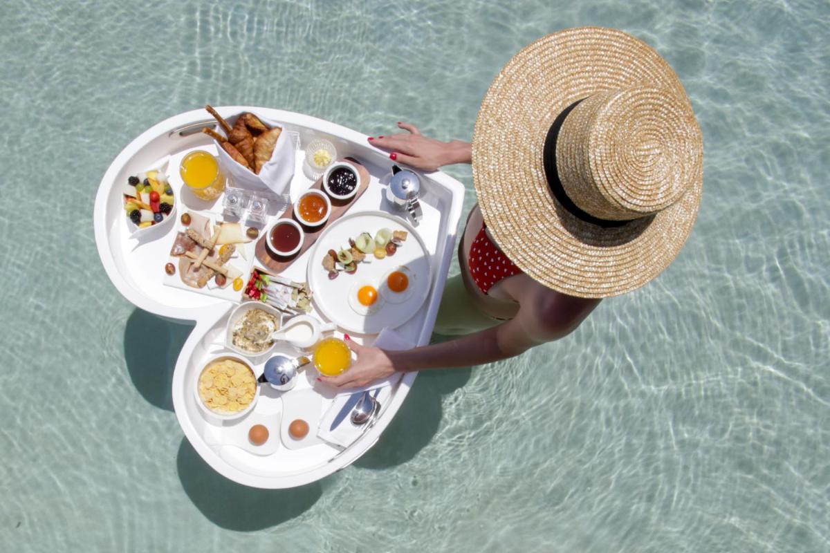 Avaton Luxury Beach Resort - Relais & Chateaux