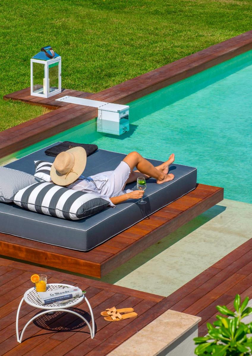 Avaton Luxury Beach Resort - Relais & Chateaux