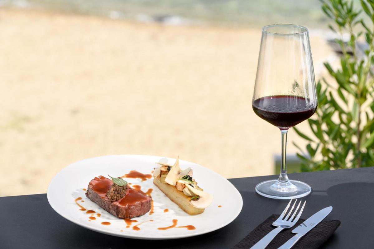 Avaton Luxury Beach Resort - Relais & Chateaux