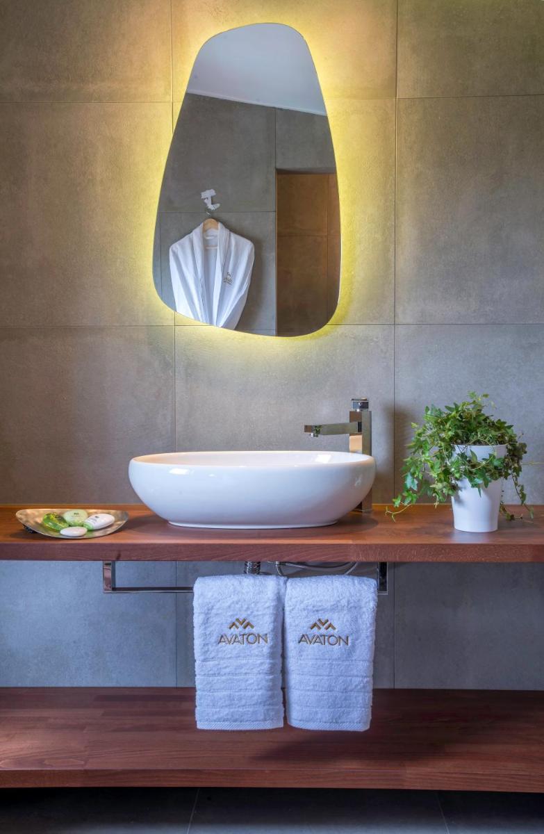 Avaton Luxury Beach Resort - Relais & Chateaux