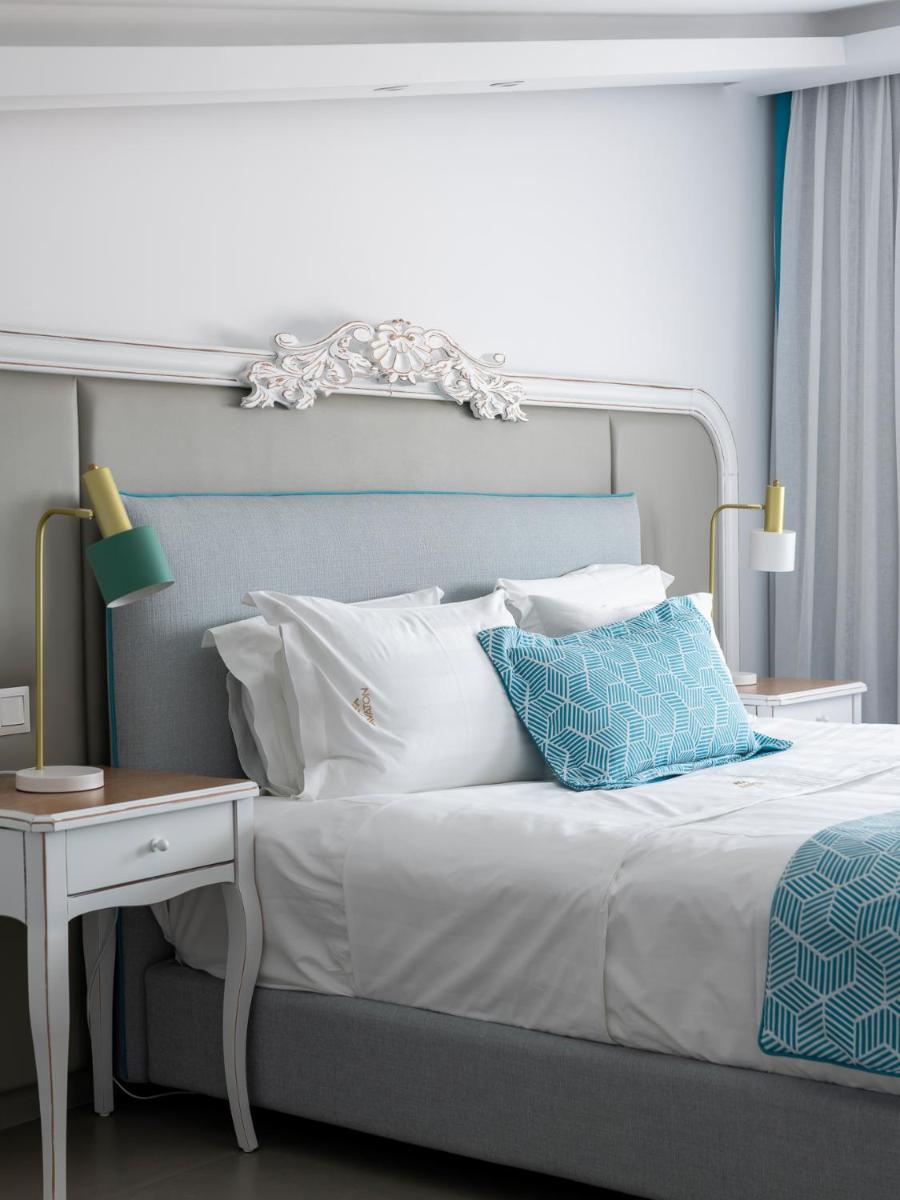 Avaton Luxury Beach Resort - Relais & Chateaux