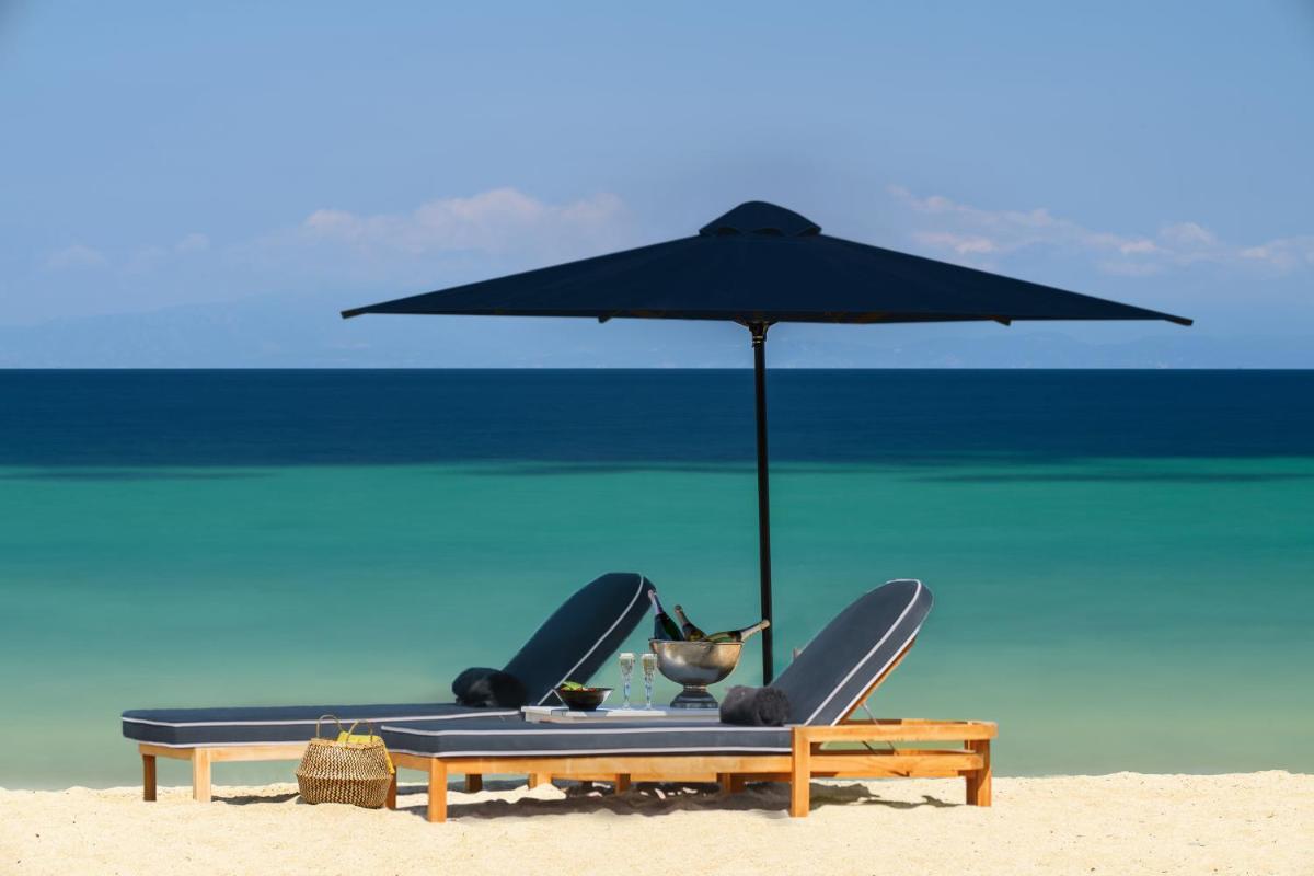 Avaton Luxury Beach Resort - Relais & Chateaux