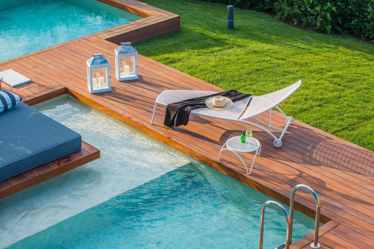 Avaton Luxury Beach Resort - Relais & Chateaux