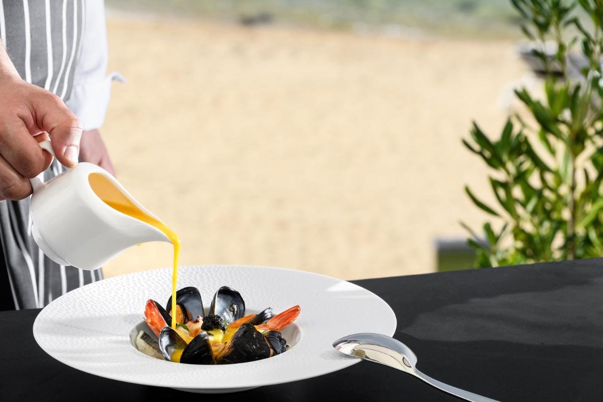 Avaton Luxury Beach Resort - Relais & Chateaux