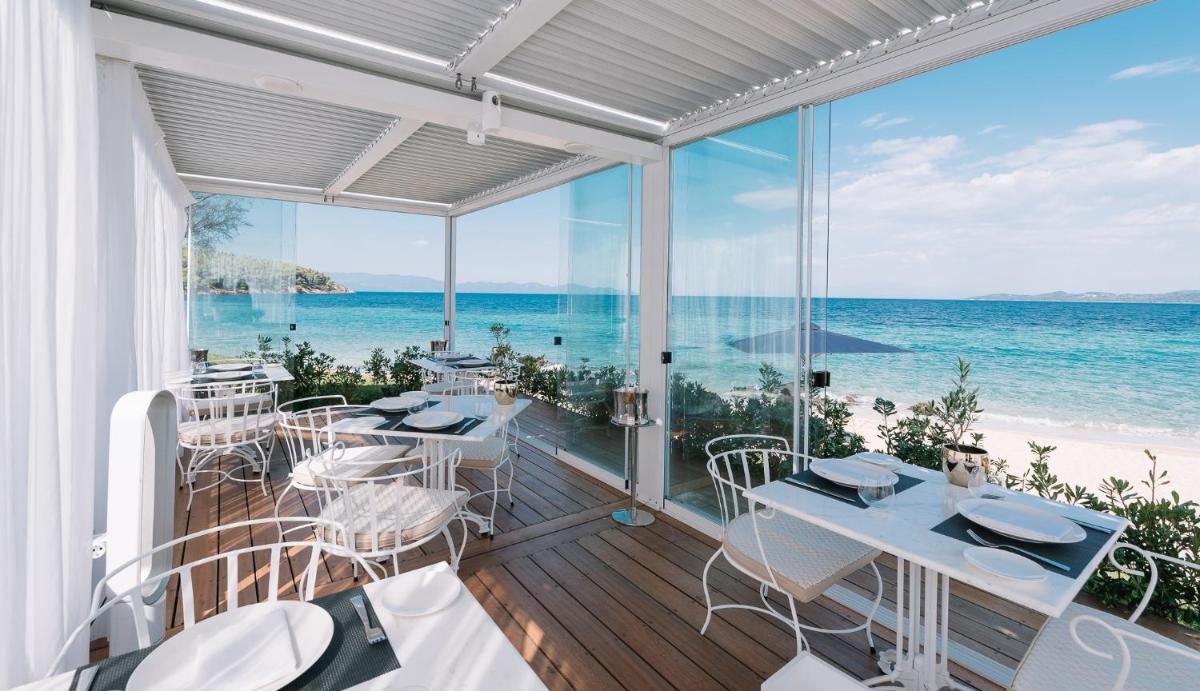 Avaton Luxury Beach Resort - Relais & Chateaux