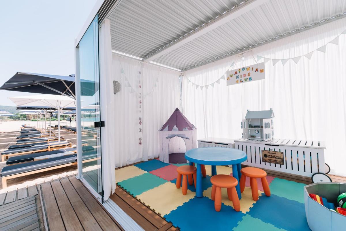 Avaton Luxury Beach Resort - Relais & Chateaux