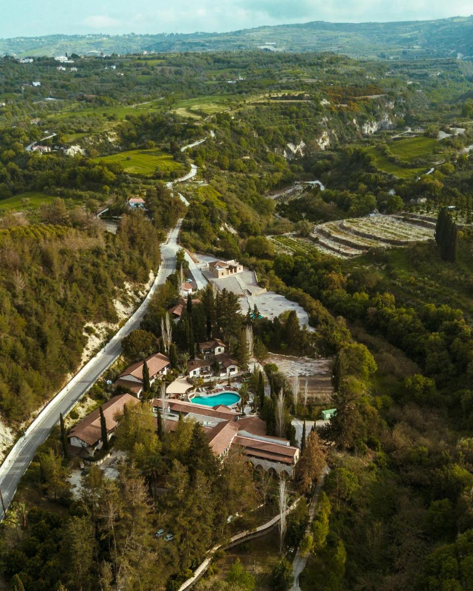 Secret Forest - Wellness Retreat & Healing Spa