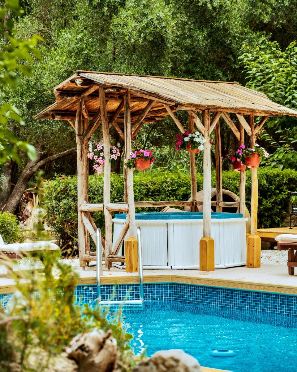 Secret Forest - Wellness Retreat & Healing Spa