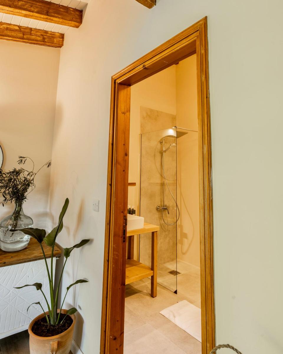 Secret Forest - Wellness Retreat & Healing Spa