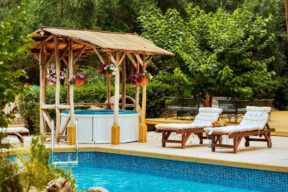 Secret Forest - Wellness Retreat & Healing Spa