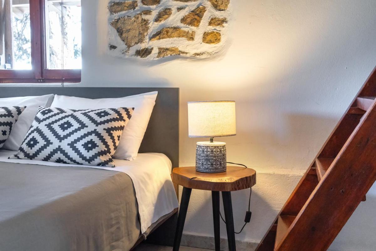 Azul Boutique Home