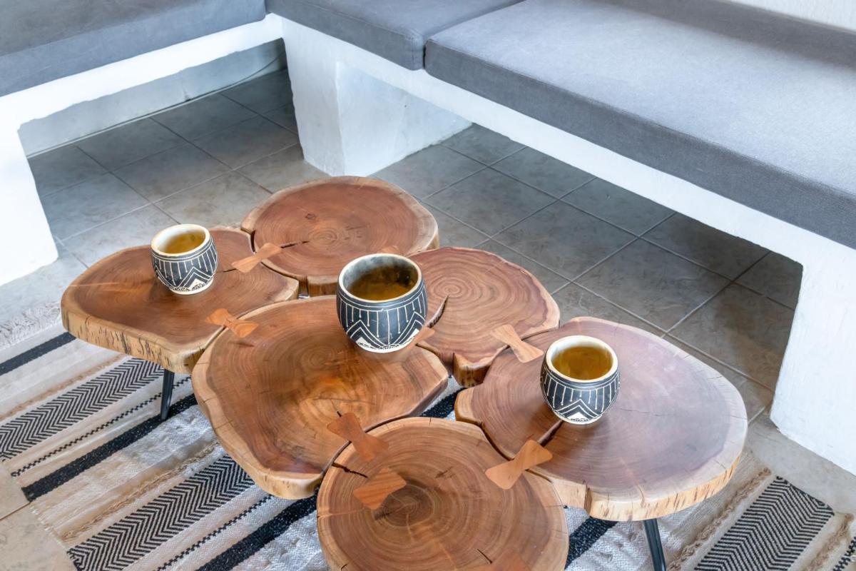 Azul Boutique Home
