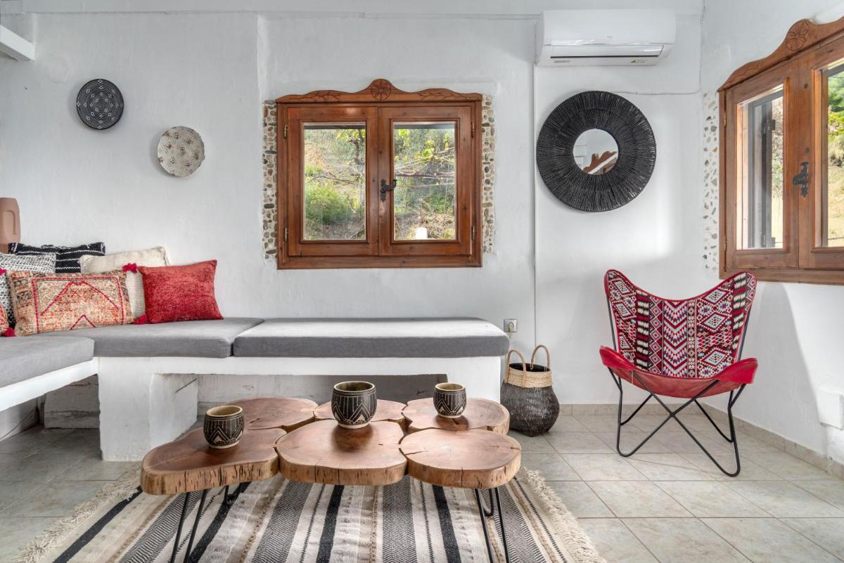 Azul Boutique Home