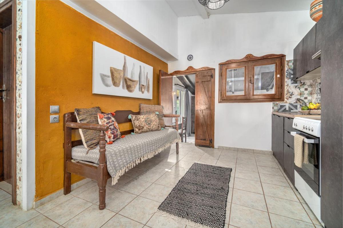 Azul Boutique Home