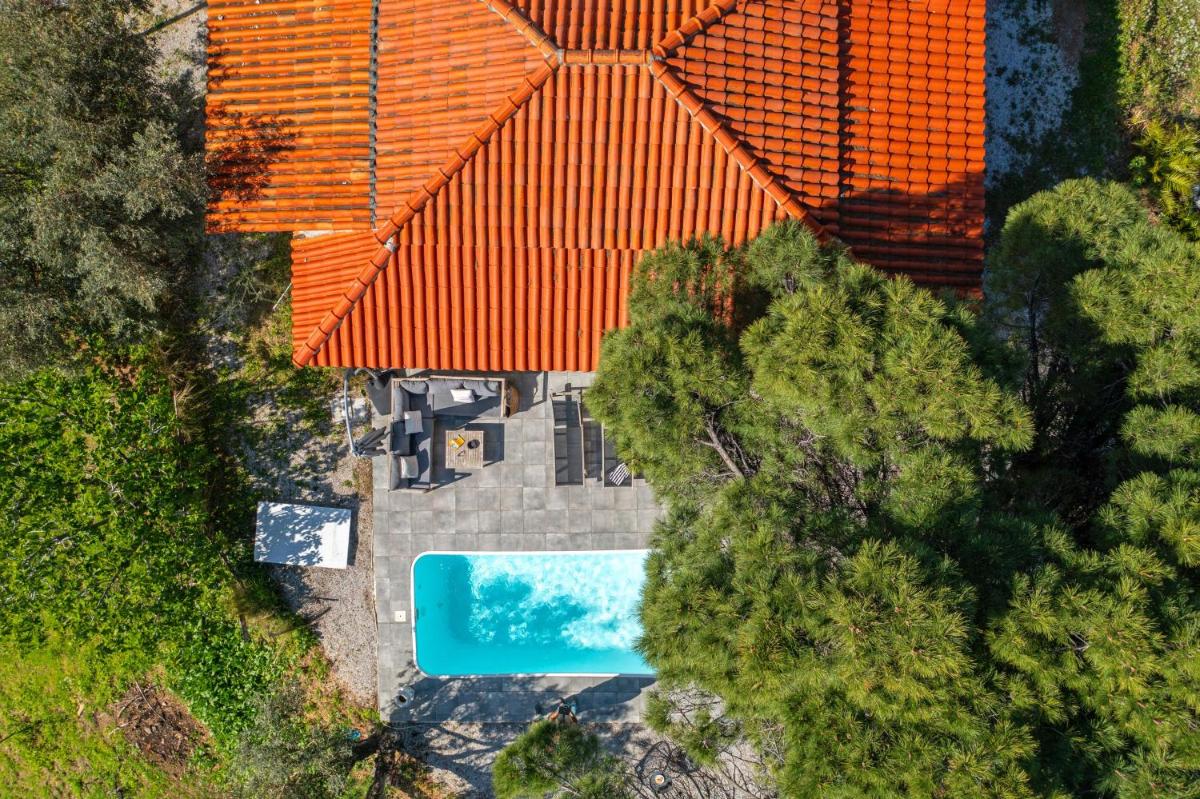 Azul Boutique Home
