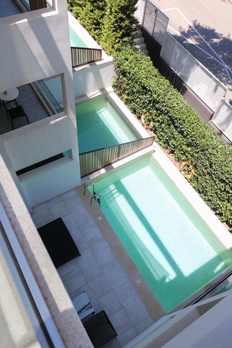 Azur Hotel