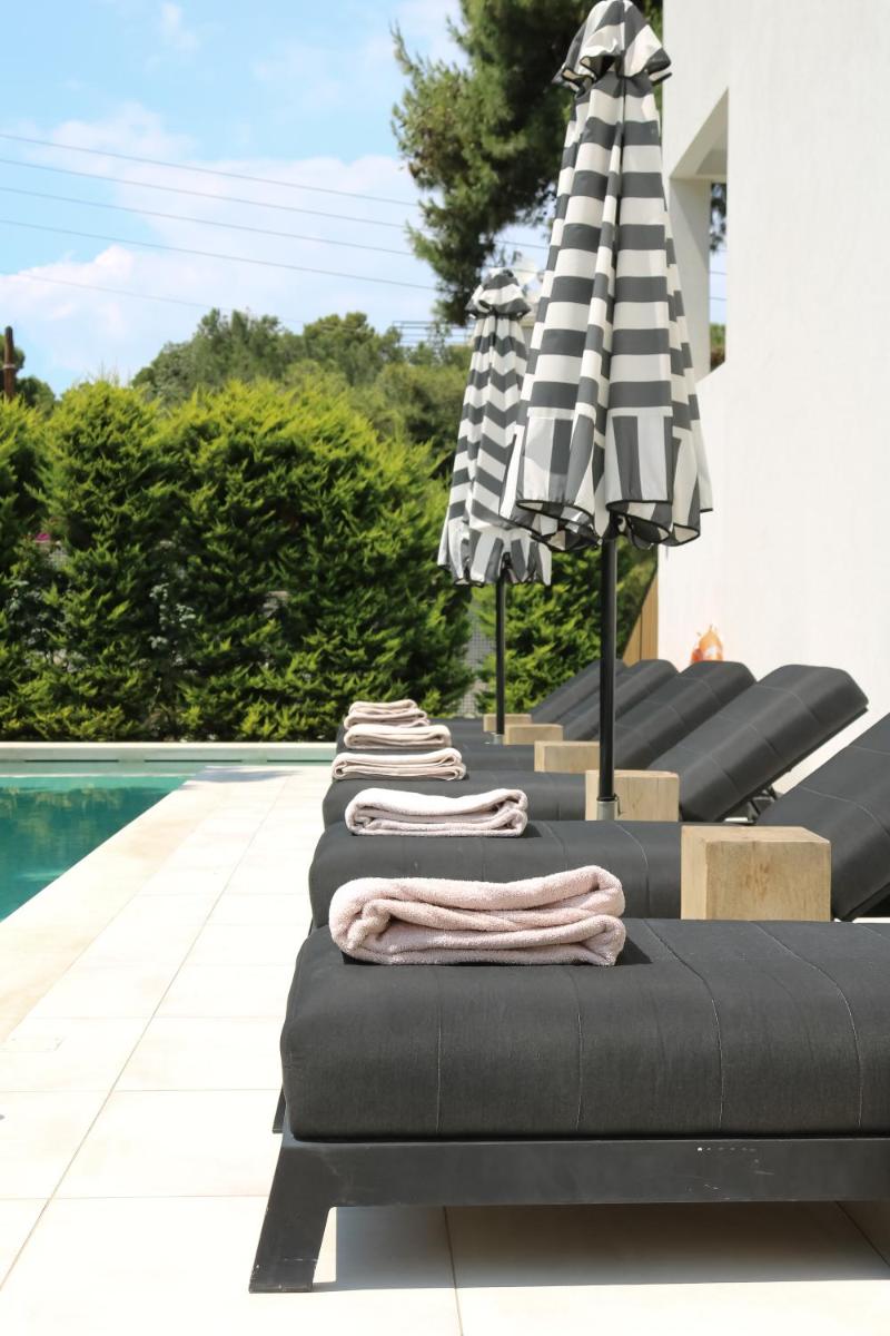 Azur Hotel