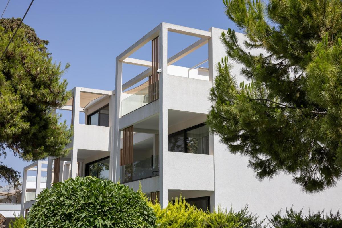 Azur Hotel